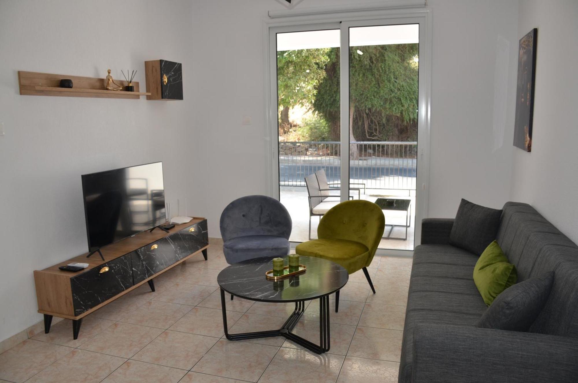 Laertis Apartments - By Imh Travel & Tours Paphos Exterior photo