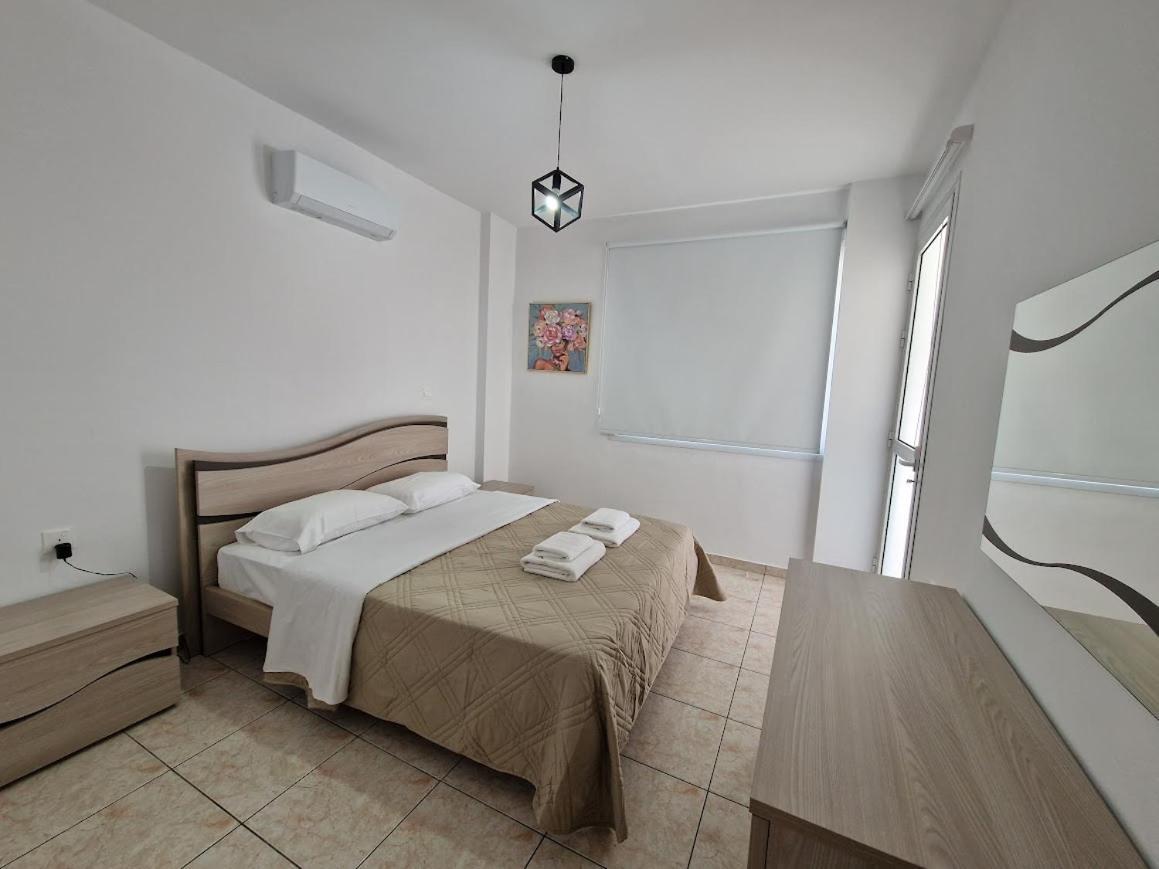 Laertis Apartments - By Imh Travel & Tours Paphos Exterior photo